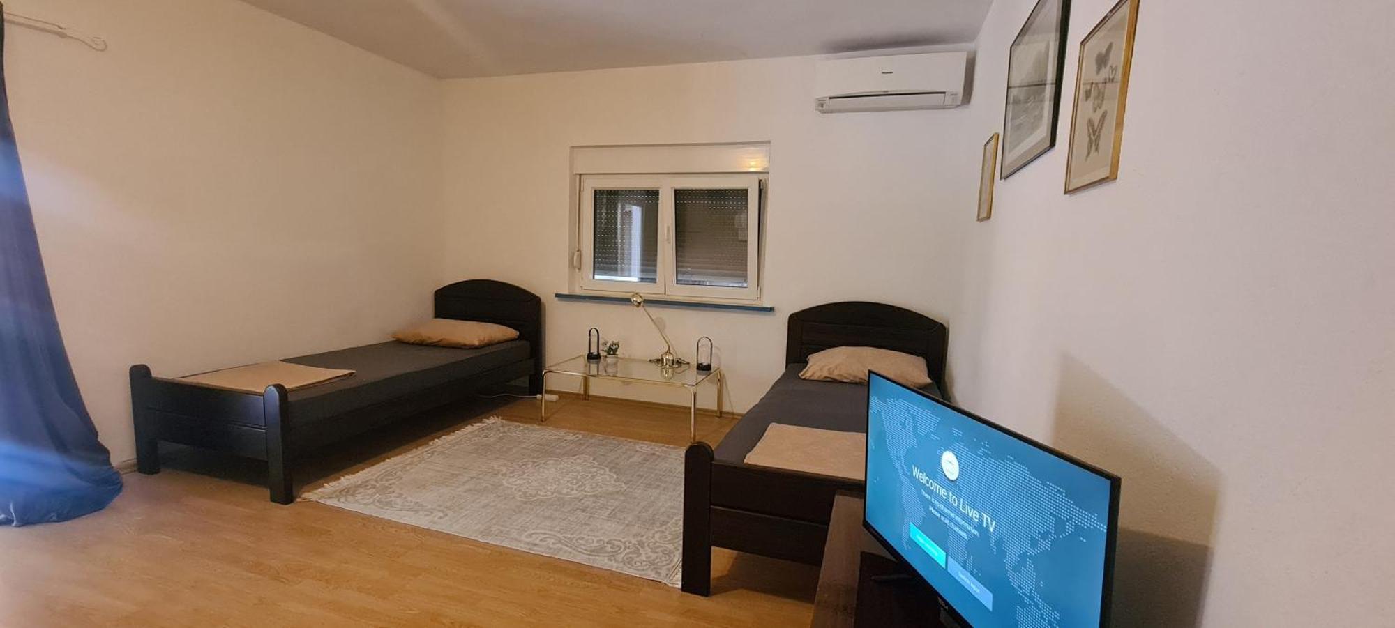 Apartments Discovery 2 Любушки Екстер'єр фото